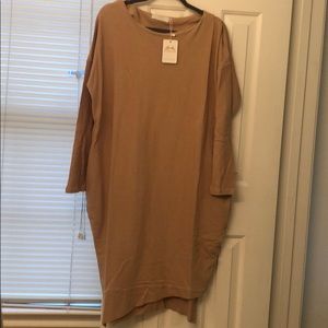 Fitted bottom, brown/tan long sleeve dress
